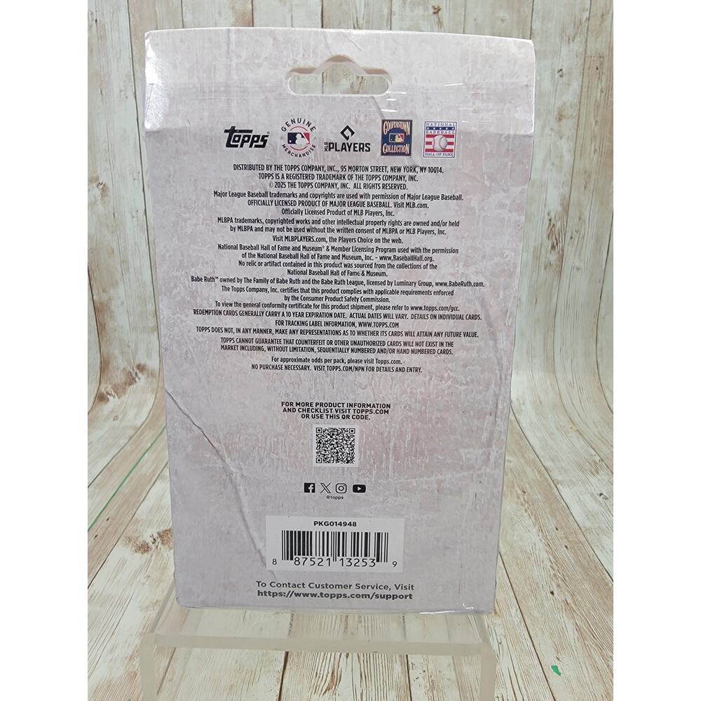 2025 Series 1 Baseball Trading Card Hanger Box (59 Cards) - Picture 2 of 5